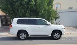 Toyota Cruser Gxr V6 2019
