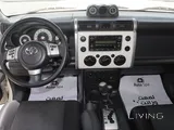 Toyota FJ Cruiser Standard 2013
