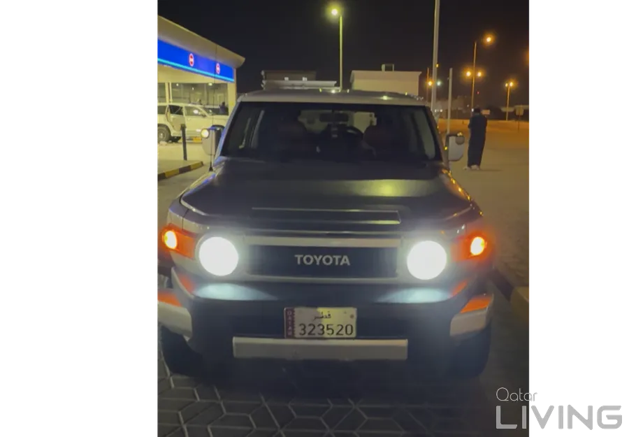 Toyota FJ Cruiser 2011