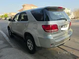 Toyota Fortuner 2006 For Sale, in Very Good Condition.