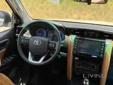 Toyota Fortuner 2022 V6