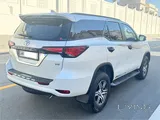 TOYOTA FORTUNER 2023 - U/ WARRANTY CAR FOR SALE