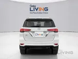 Toyota Fortuner 2024