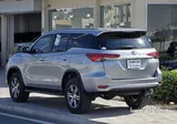 Toyota Fortuner 2024 V4