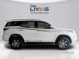 Toyota Fortuner SR5 2022 V6