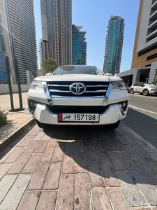 Toyota Fortuner SR5 2016