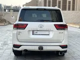 تويوتا لاند كروزر GXR 2022 تيربو مزدوج
