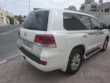 Toyota gxr v8 full option 2016