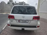 Toyota gxr v8 full option 2016
