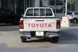Toyota - Hilux / 2.7 L