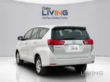 Toyota Innova 2023