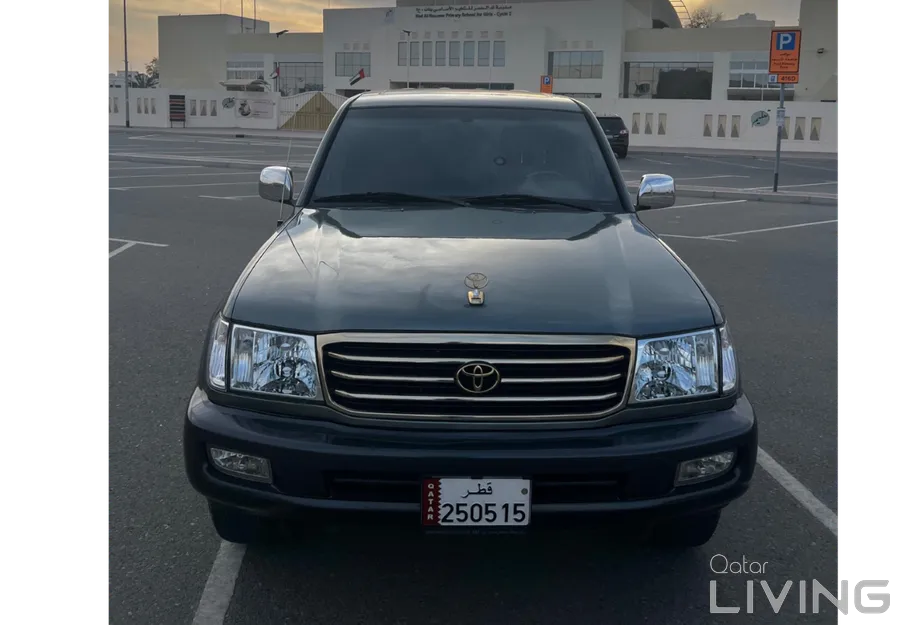 Toyota Land Cruiser GXR 2002 — QatarLiving