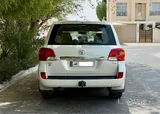 تويوتا لاند كروزر 2013 GX V6 QR 70000 أفضل سعر في قطر