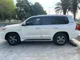 Toyota Land Cruiser - 2014 VXR 5.7 V8