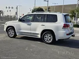 Toyota Land Cruiser 2019 | V8 4×4 | GXR | GPS | 8 Airbag | Service History