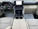 Toyota Land Cruiser 2022 GXR