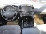 Toyota Land Cruiser G 2009 V6
