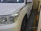 Toyota Land Cruiser G - 2011 (V6) – White color