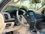 Toyota Land Cruiser GX 2021