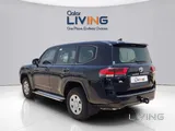 Toyota Land Cruiser GX 2024