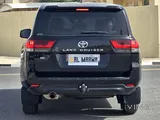 Toyota Land Cruiser GX 2024