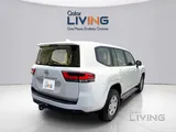 Toyota Land Cruiser GX 2024