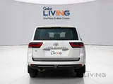 Toyota Land Cruiser GX 2024