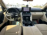 Toyota Land Cruiser GX 2024