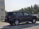 Toyota Land Cruiser GX 2025