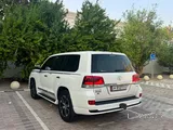 TOYOTA LAND CRUISER GXR
