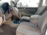 Toyota Land Cruiser GXR 2000