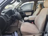 Toyota Land Cruiser GXR 2010