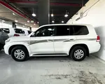 Toyota Land Cruiser GXR 2010 V8