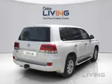 Toyota Land Cruiser GXR 2011