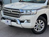 Toyota Land Cruiser GXR 2016 V8 