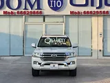 Toyota Land Cruiser GXR 2016 V8 
