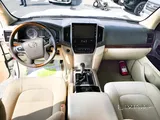 Toyota Land Cruiser GXR 2016 V8