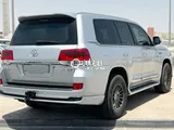 Toyota Land Cruiser GXR 2017 V8