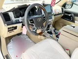 Toyota Land Cruiser GXR 2017 V8