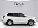 Toyota Land Cruiser GXR 2017 V8