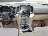 Toyota Land Cruiser GXR 2017 V8