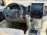 Toyota Land Cruiser GXR 2018 V8