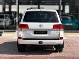 Toyota Land Cruiser GXR 2018 V8