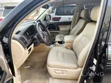 Toyota Land Cruiser GXR 2019 V8
