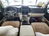 Toyota Land Cruiser GXR 2020 V8