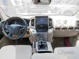 Toyota Land Cruiser GXR 2021 V8