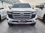 Toyota Land Cruiser GXR 2022