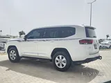 Toyota Land Cruiser GXR 2023