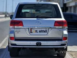 Toyota Land Cruiser GXR Grand Touring 2021