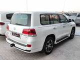 Toyota Land Cruiser GXR Grand Touring 2021